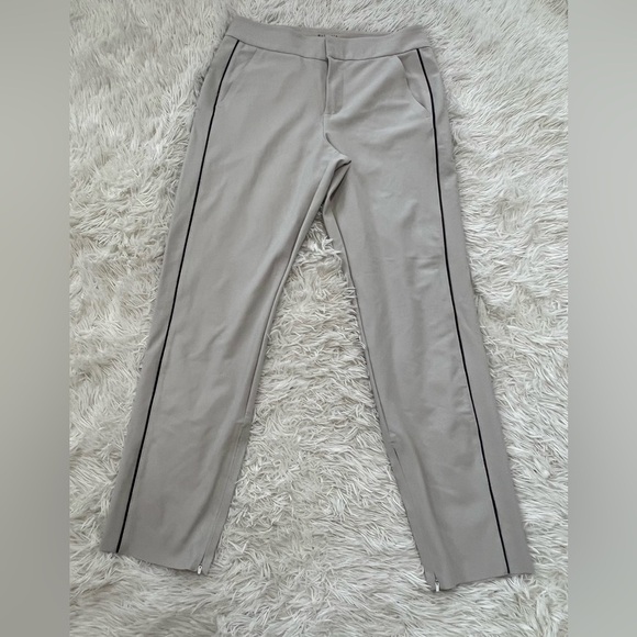 Athleta Stellar Novelty Trouser - Size 10 - Picture 4 of 13